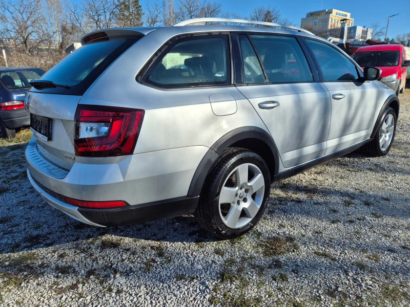 Skoda Octavia SCAUT, снимка 6 - Автомобили и джипове - 52934809