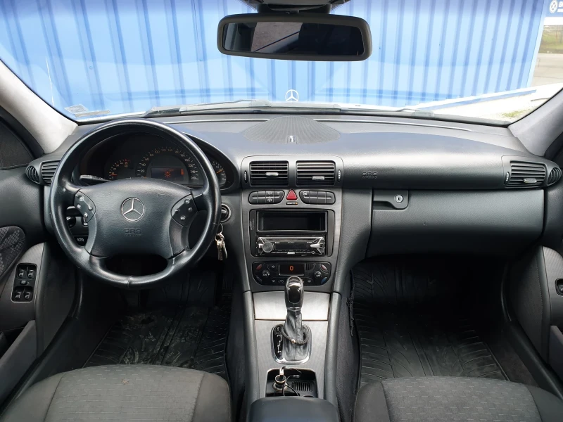 Mercedes-Benz C 270 Cdi, снимка 7 - Автомобили и джипове - 52970400