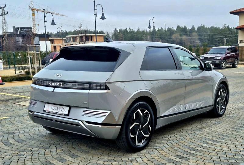 Hyundai Ioniq 5 * UNIQ* ГАРАНЦИОНЕН* SOH 100%* , снимка 3 - Автомобили и джипове - 53169486
