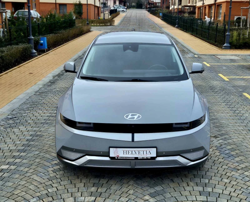Hyundai Ioniq 5 * UNIQ* ГАРАНЦИОНЕН* SOH 100%* , снимка 8 - Автомобили и джипове - 53169486