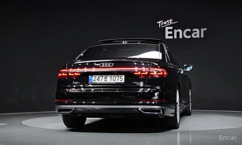 Audi A8, снимка 4 - Автомобили и джипове - 53309974