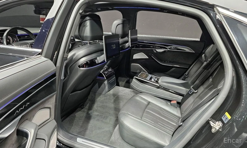 Audi A8, снимка 12 - Автомобили и джипове - 53309974