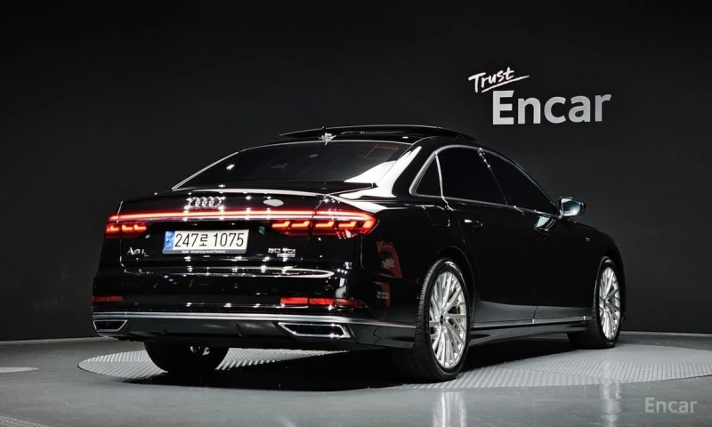 Audi A8, снимка 2 - Автомобили и джипове - 53309974