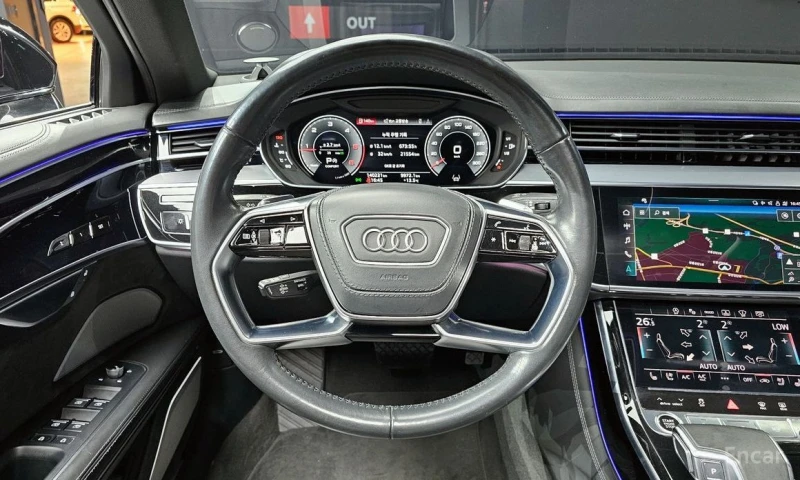 Audi A8, снимка 13 - Автомобили и джипове - 53309974