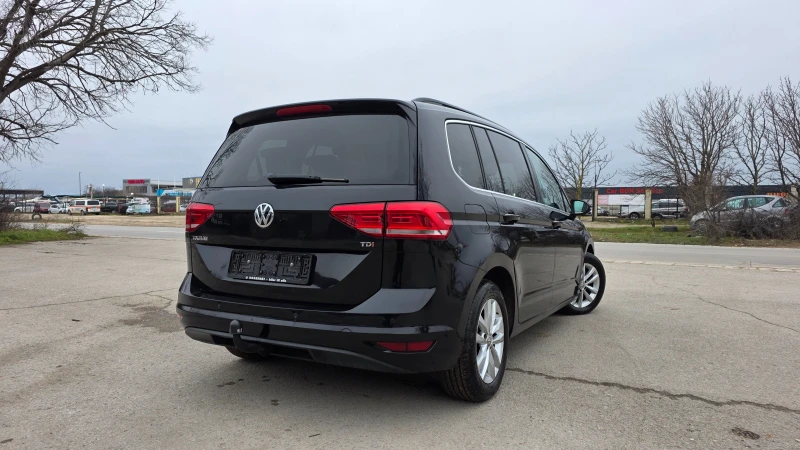 VW Touran KATO ЧИСТО НОВ/1.6d/110hp/7m, снимка 5 - Автомобили и джипове - 53406805