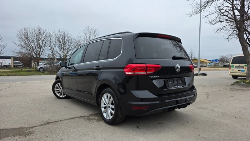 VW Touran KATO ЧИСТО НОВ/1.6d/110hp/7m, снимка 4 - Автомобили и джипове - 53406805