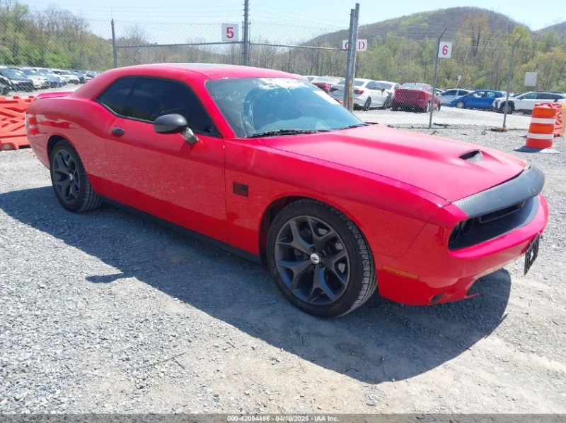 Dodge Challenger 3.6L V-6 DOHC, VVT, 305HP Rear Wheel Drive - 28600 лв. - 71140800 1