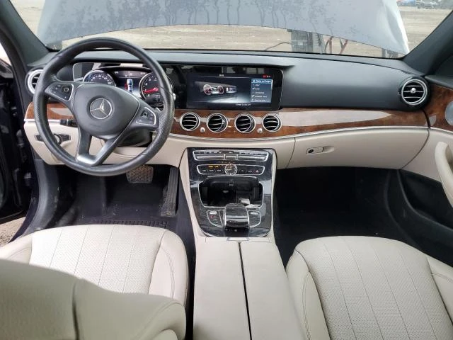 Mercedes-Benz E 300 AMG* BURMESTER* 4MATIC, снимка 7 - Автомобили и джипове - 52725096