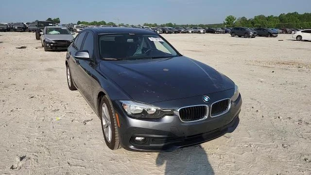 BMW 320 2.0l Xi, снимка 13 - Автомобили и джипове - 54705902
