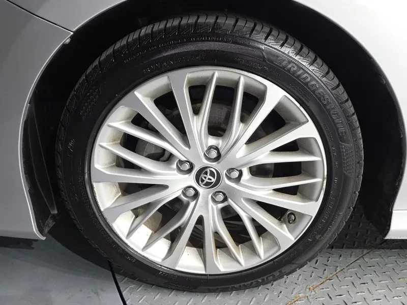 Toyota Camry (Xv70) 2.5 Xle Hybrid | Mobile.bg � ����������� 5
