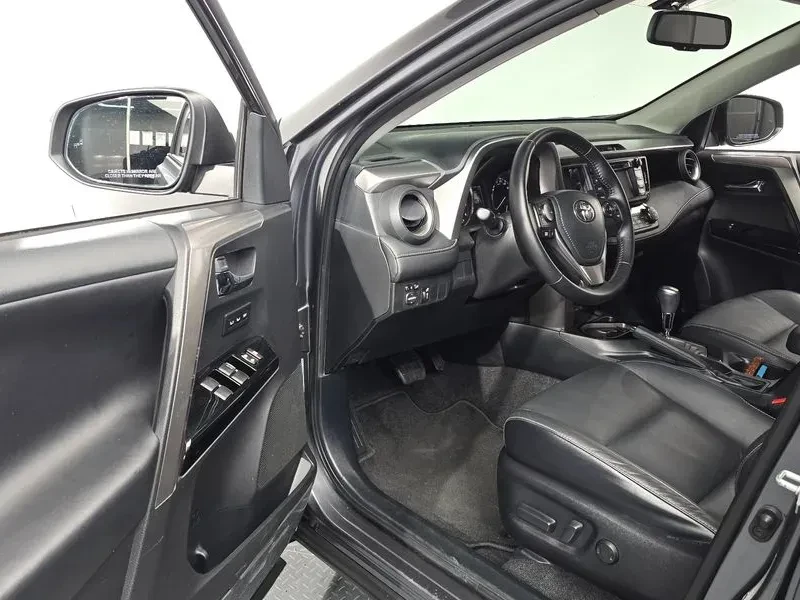 Toyota Camry 2.5 XV70 �������| ���������| ������� | Mobile.bg � ����������� 8