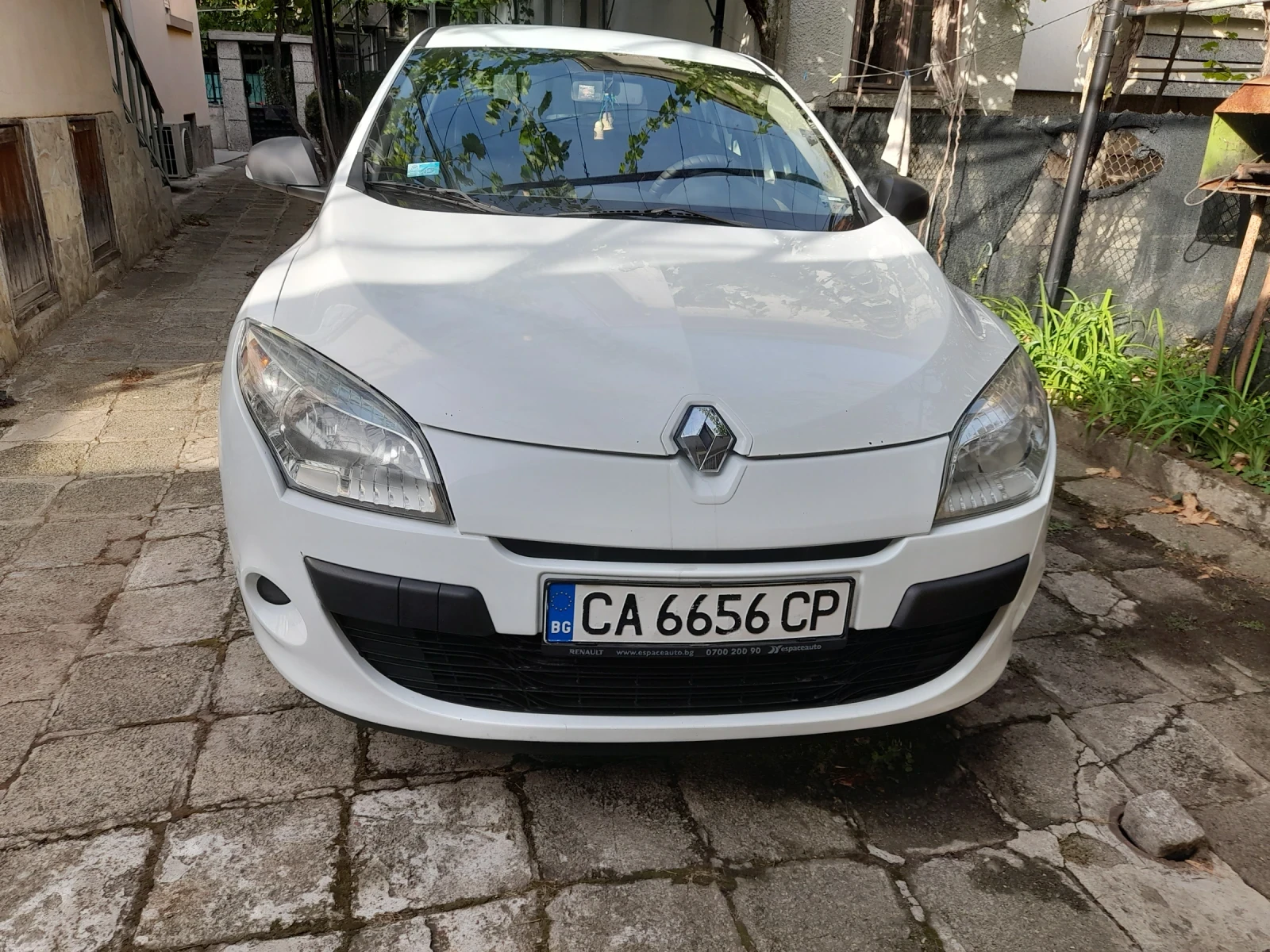 Renault Megane 1.5 dci 90к.с - изображение 6