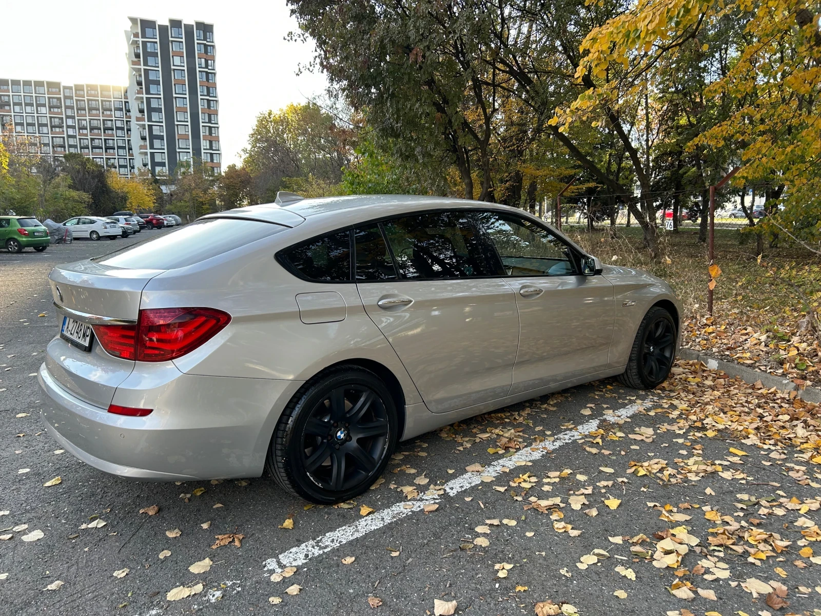 BMW 5 Gran Turismo 530D GT - изображение 4