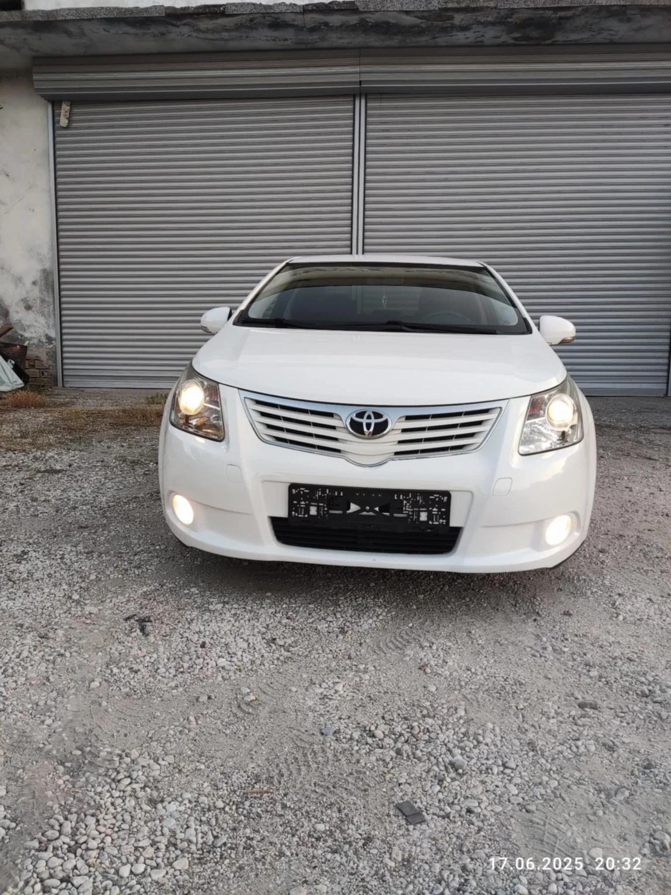 Toyota Avensis  - изображение 3