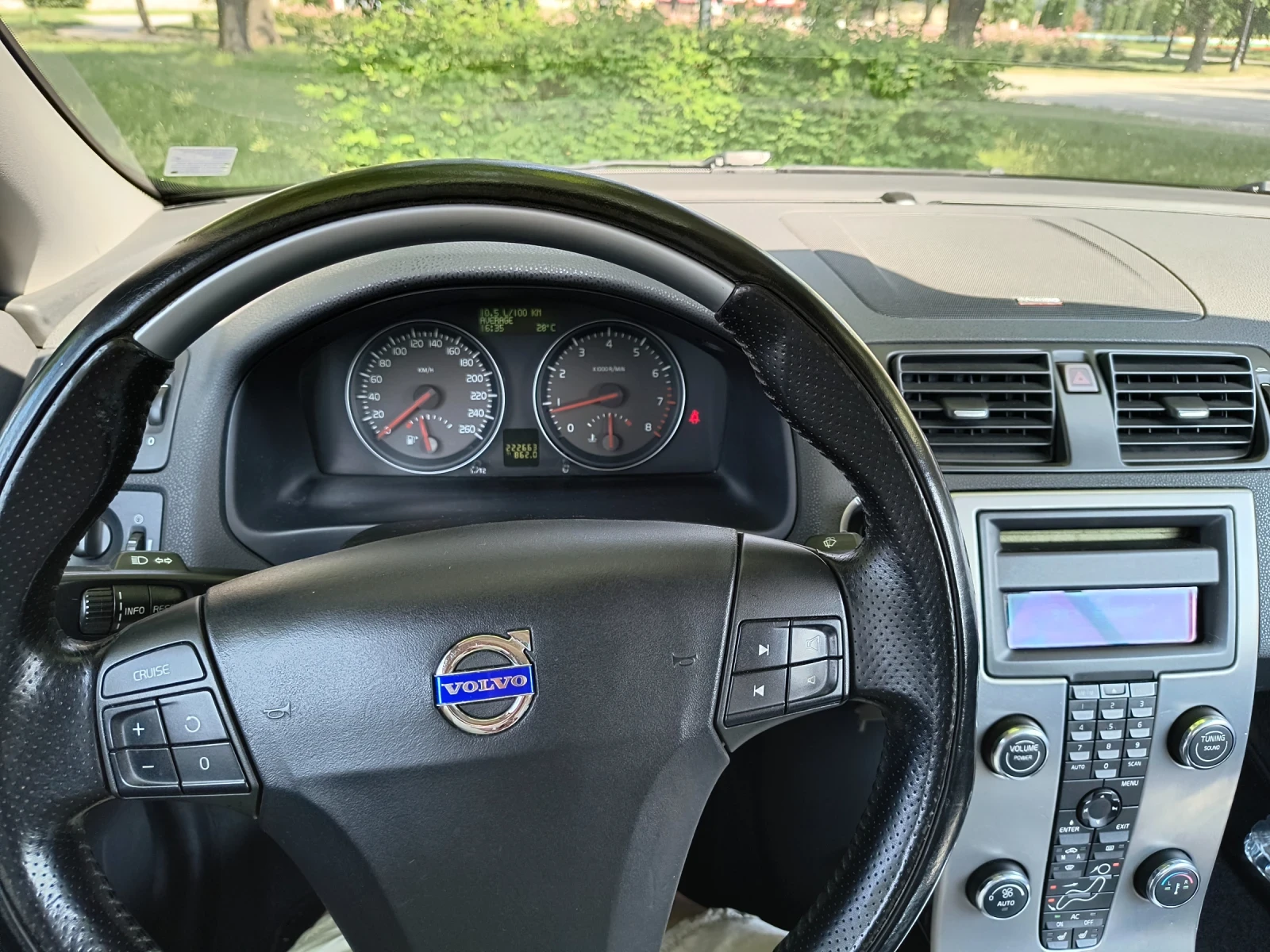 Volvo C70 2.5 T5 - изображение 6