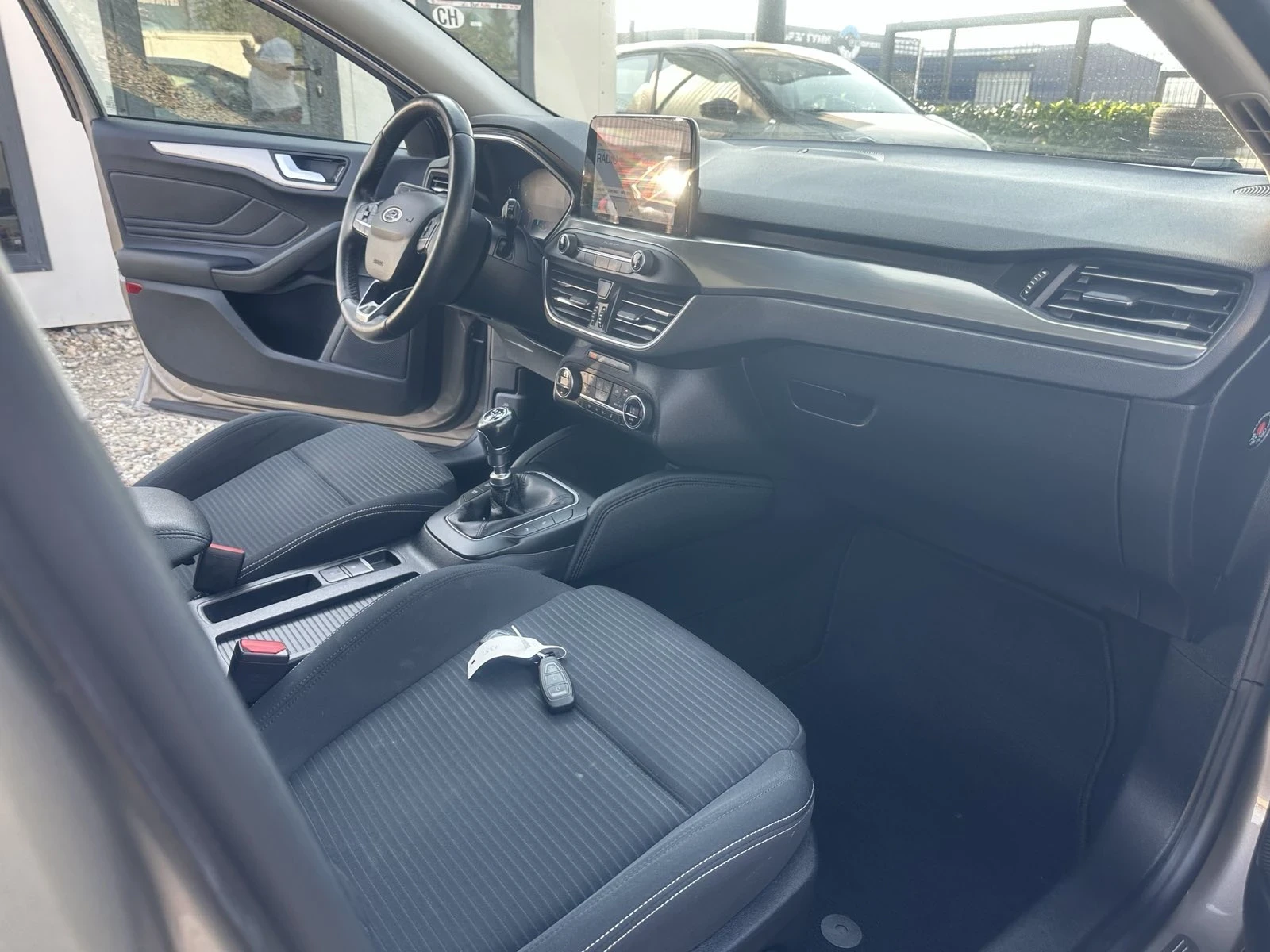 Ford Focus 1.5 Titanium/Pano/Full LED - изображение 7
