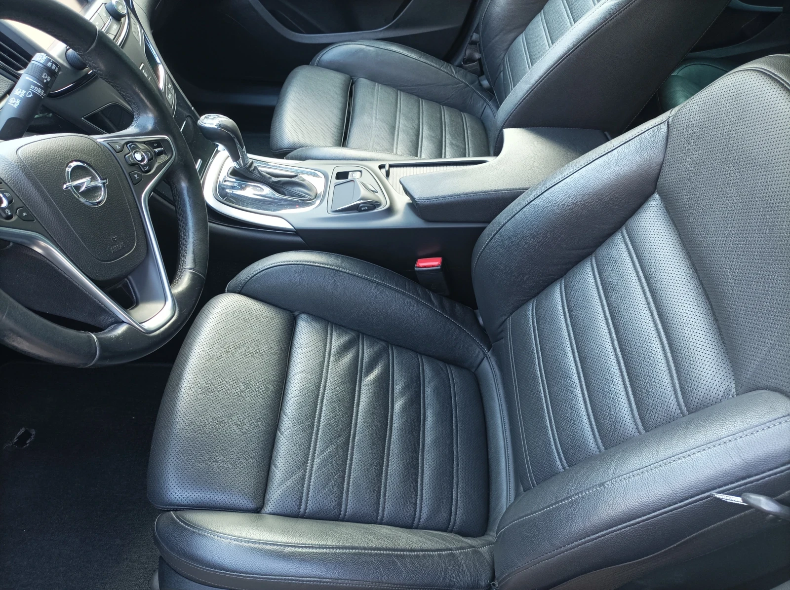 Opel Insignia SPORTS TOURER SW - изображение 10