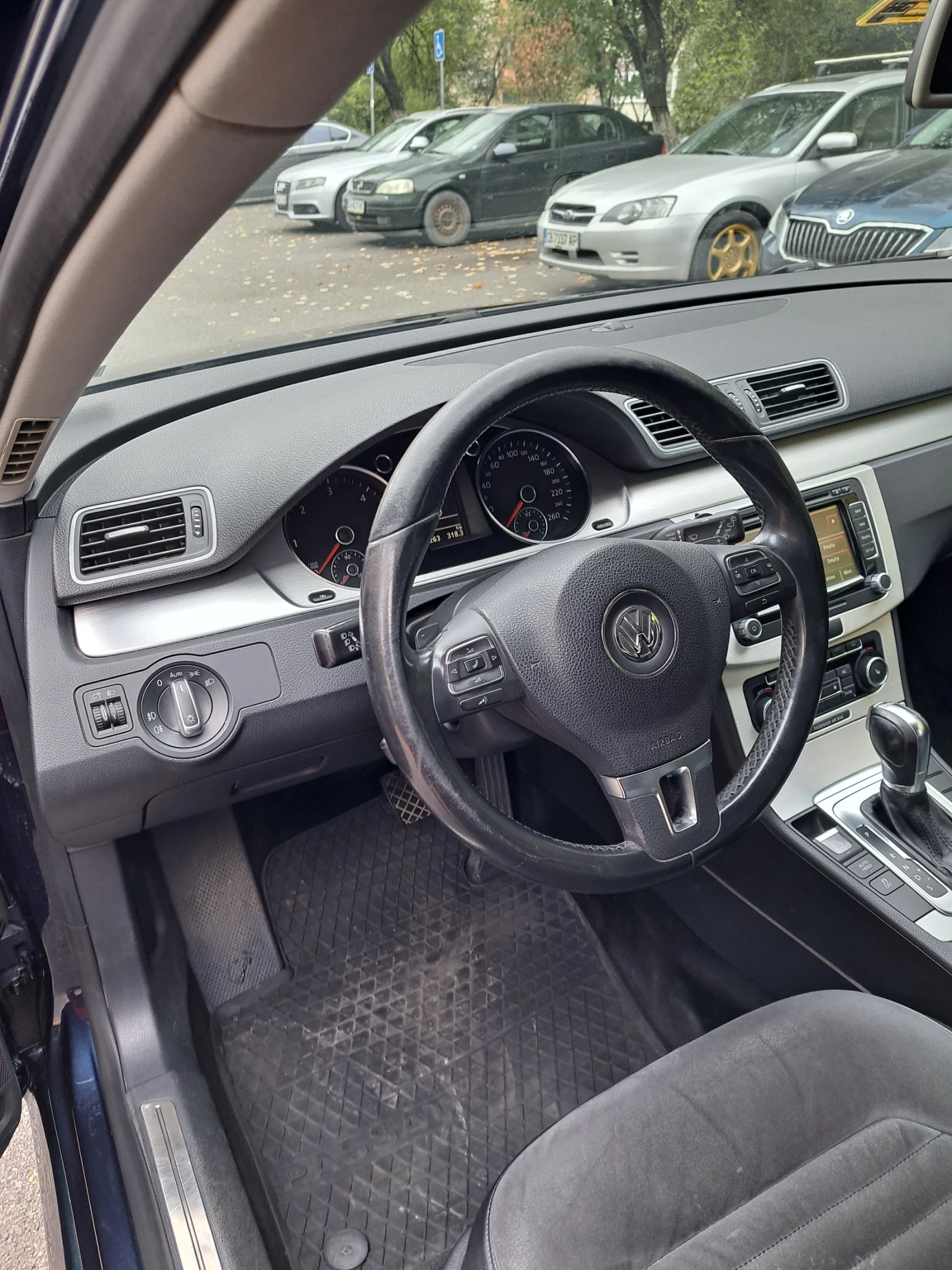 VW Passat Passat  Variant.2.0 TDI DSG Highline - изображение 8