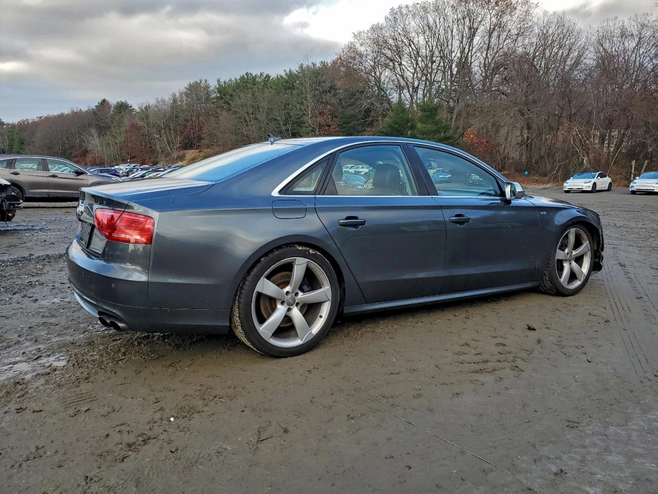 Audi S8 QUATTRO - изображение 6