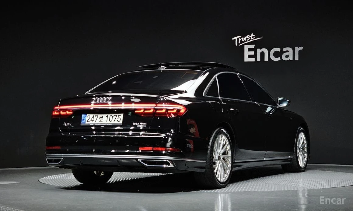 Audi A8  - изображение 2