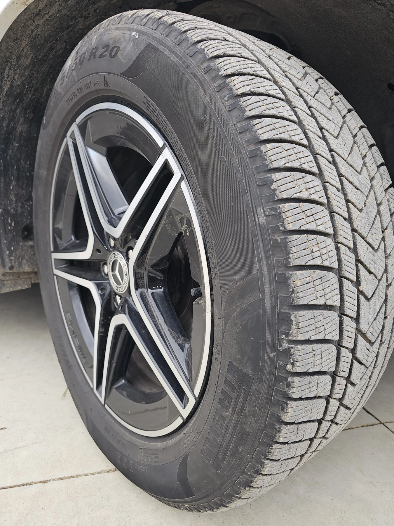 Mercedes-Benz GLE 450 7 МЕСТА, снимка 9 - Автомобили и джипове - 53741036