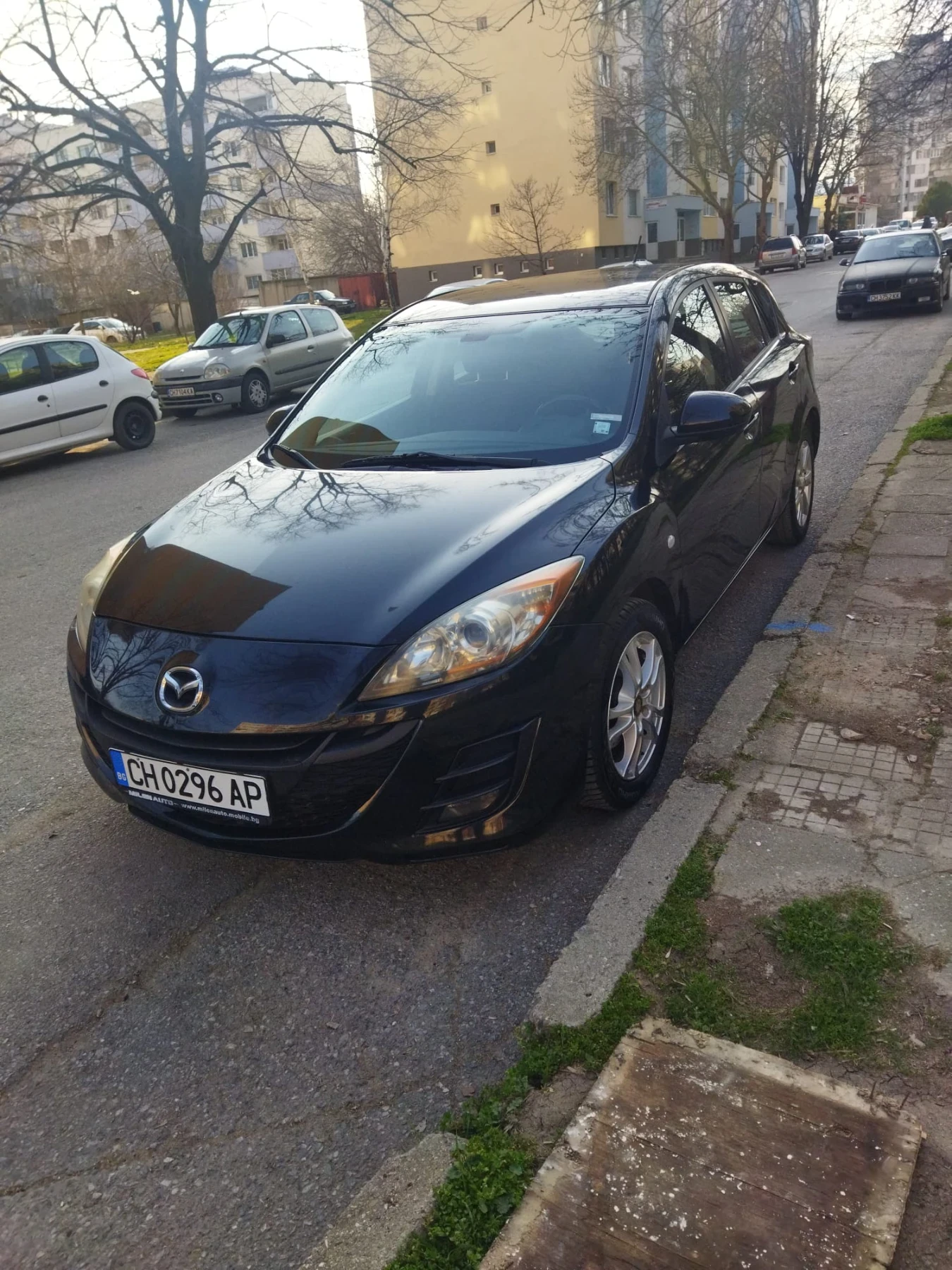 Mazda 3, снимка 2 - Автомобили и джипове - 53762525