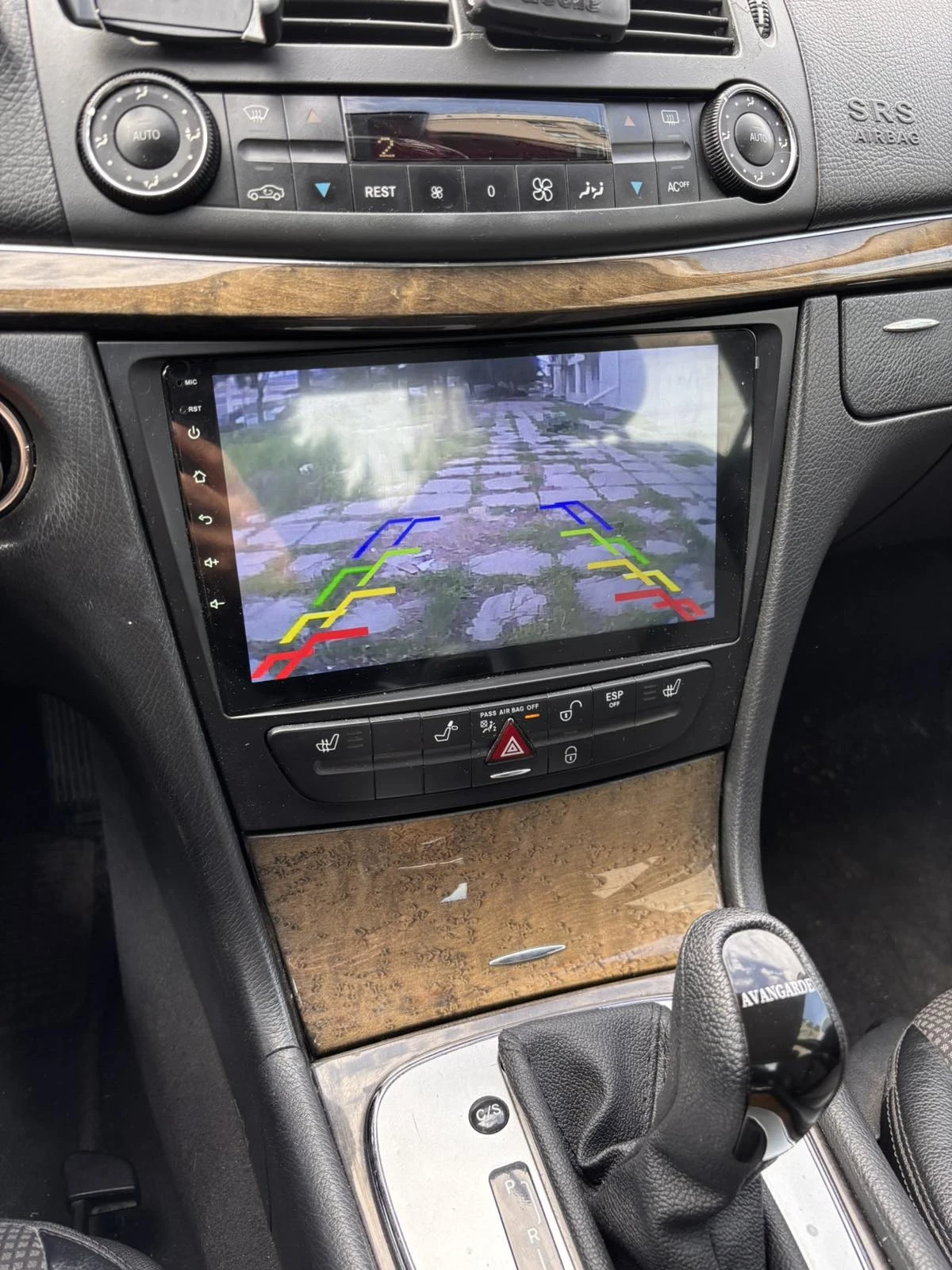 Mercedes-Benz E 280, снимка 5 - Автомобили и джипове - 54128904