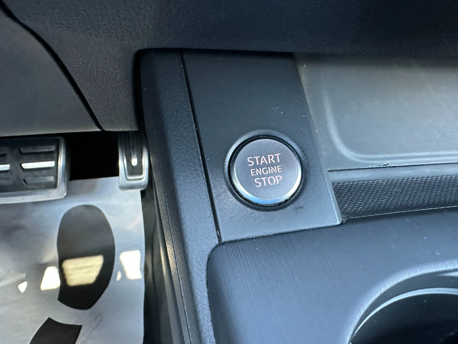 Audi A4 Реални км., снимка 13 - Автомобили и джипове - 54190028