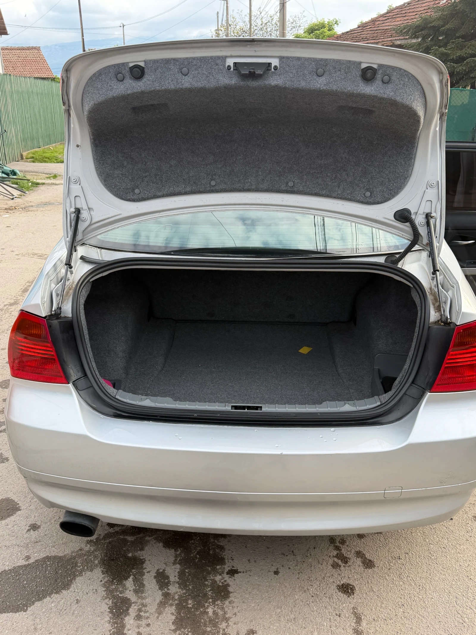 BMW 320, снимка 9 - Автомобили и джипове - 54382454