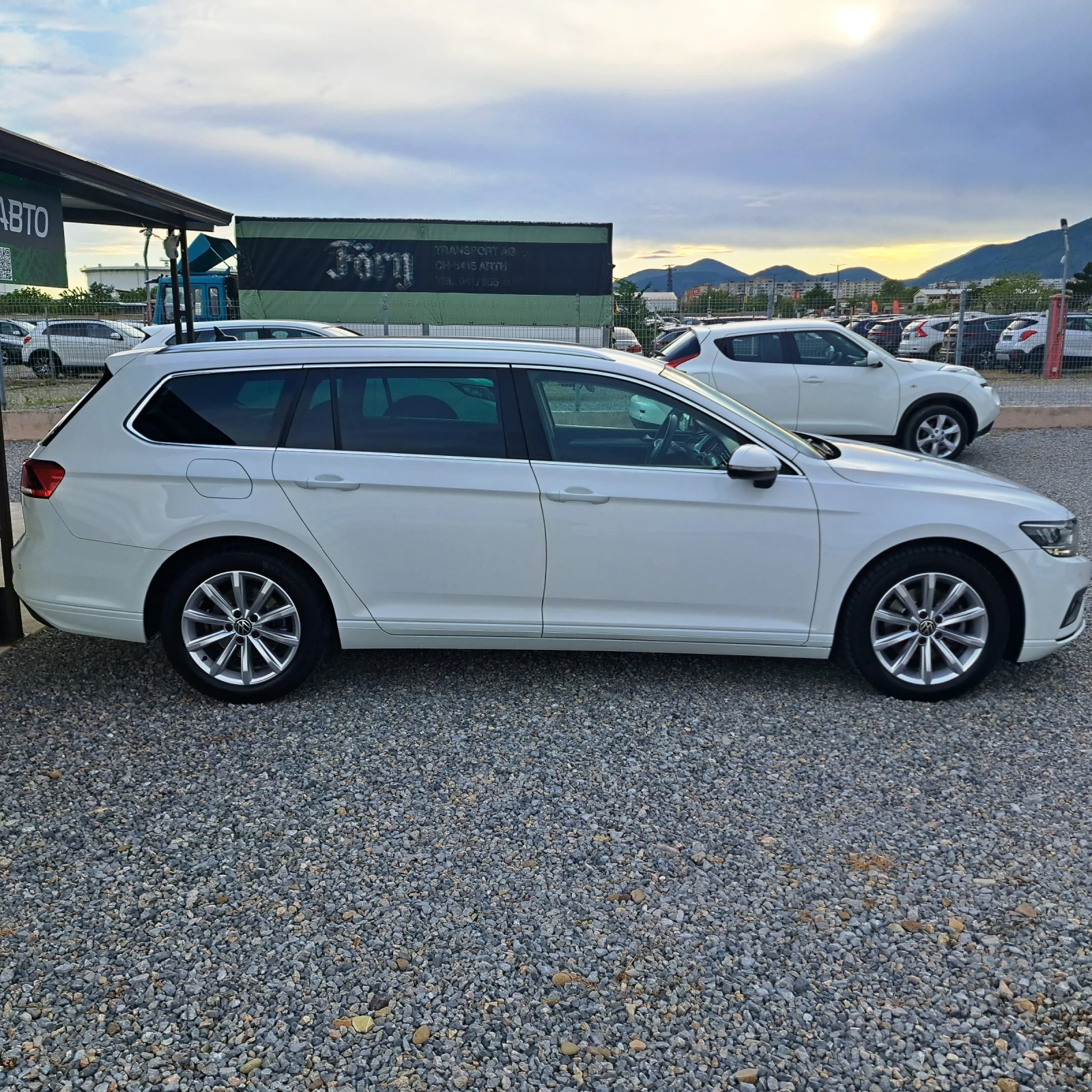 VW Passat Variant 2.0 TDI SCR EVO DSG Business* �������!*  | Mobile.bg � ����������� 6