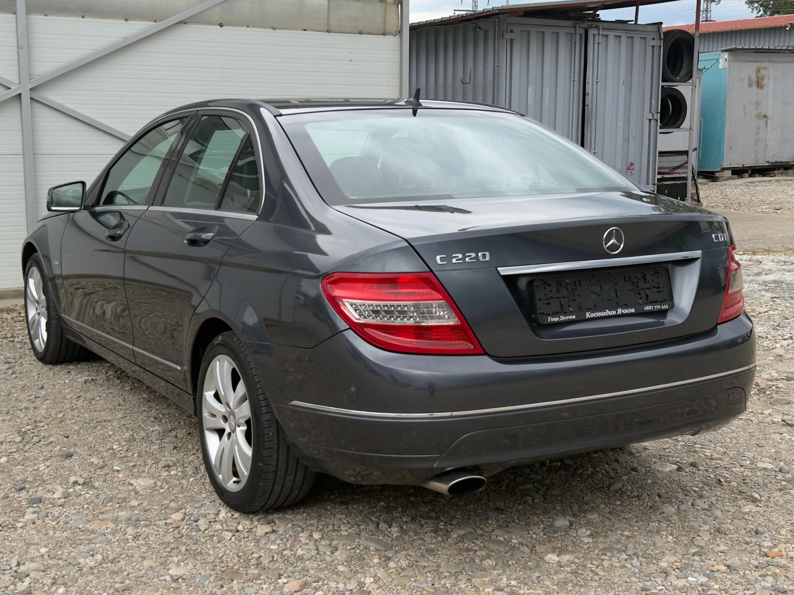 Mercedes-Benz C 220 2.2 CDI Avantgarde/5G-tronic/Navi/Собствен лизинг, снимка 6 - Автомобили и джипове - 54609680