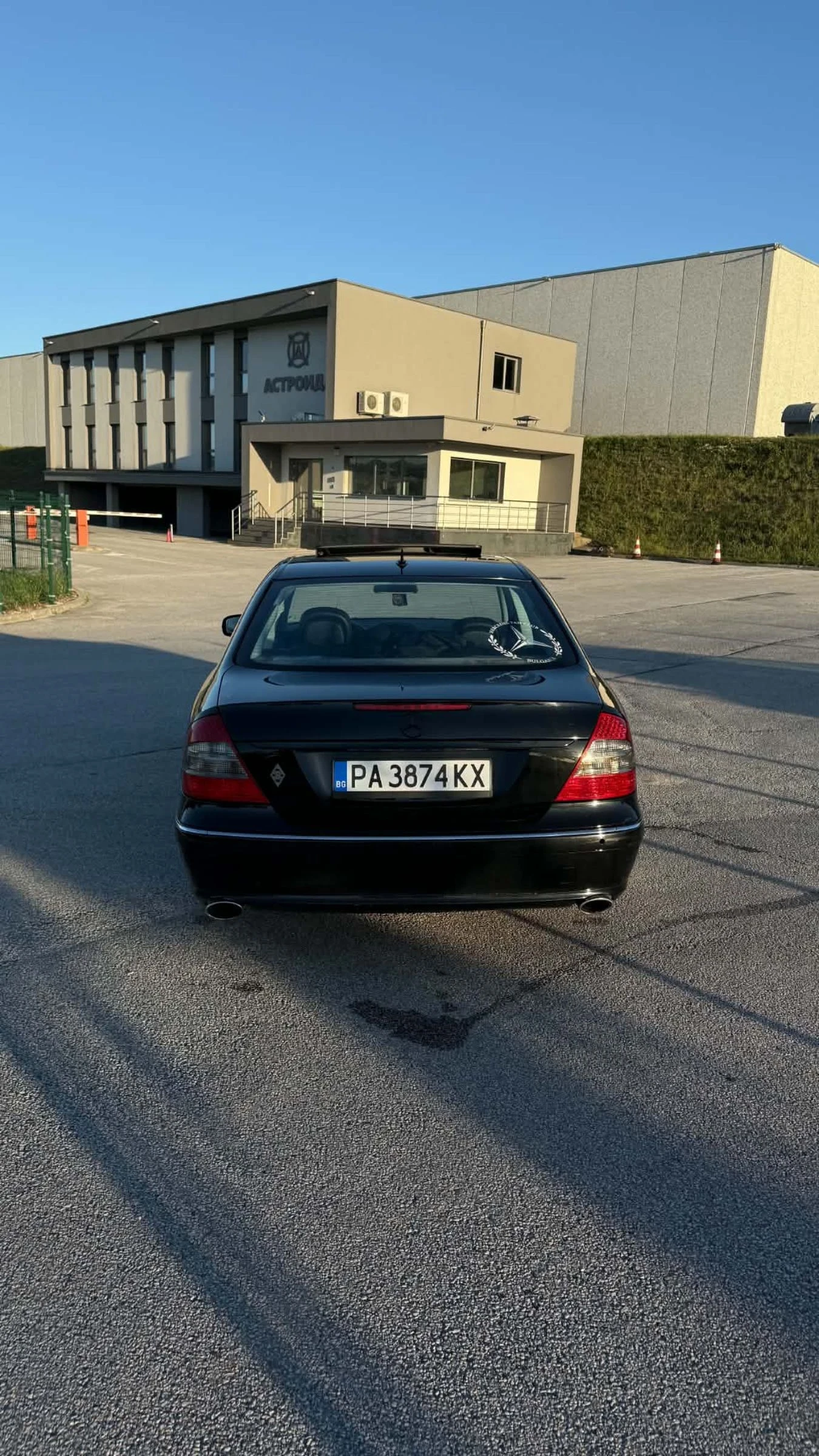 Mercedes-Benz E 350, снимка 5 - Автомобили и джипове - 54906300