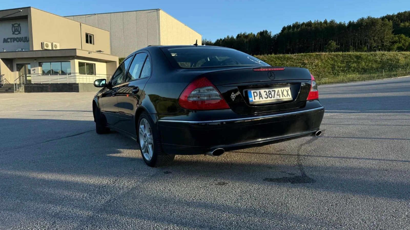 Mercedes-Benz E 350, снимка 7 - Автомобили и джипове - 54906300