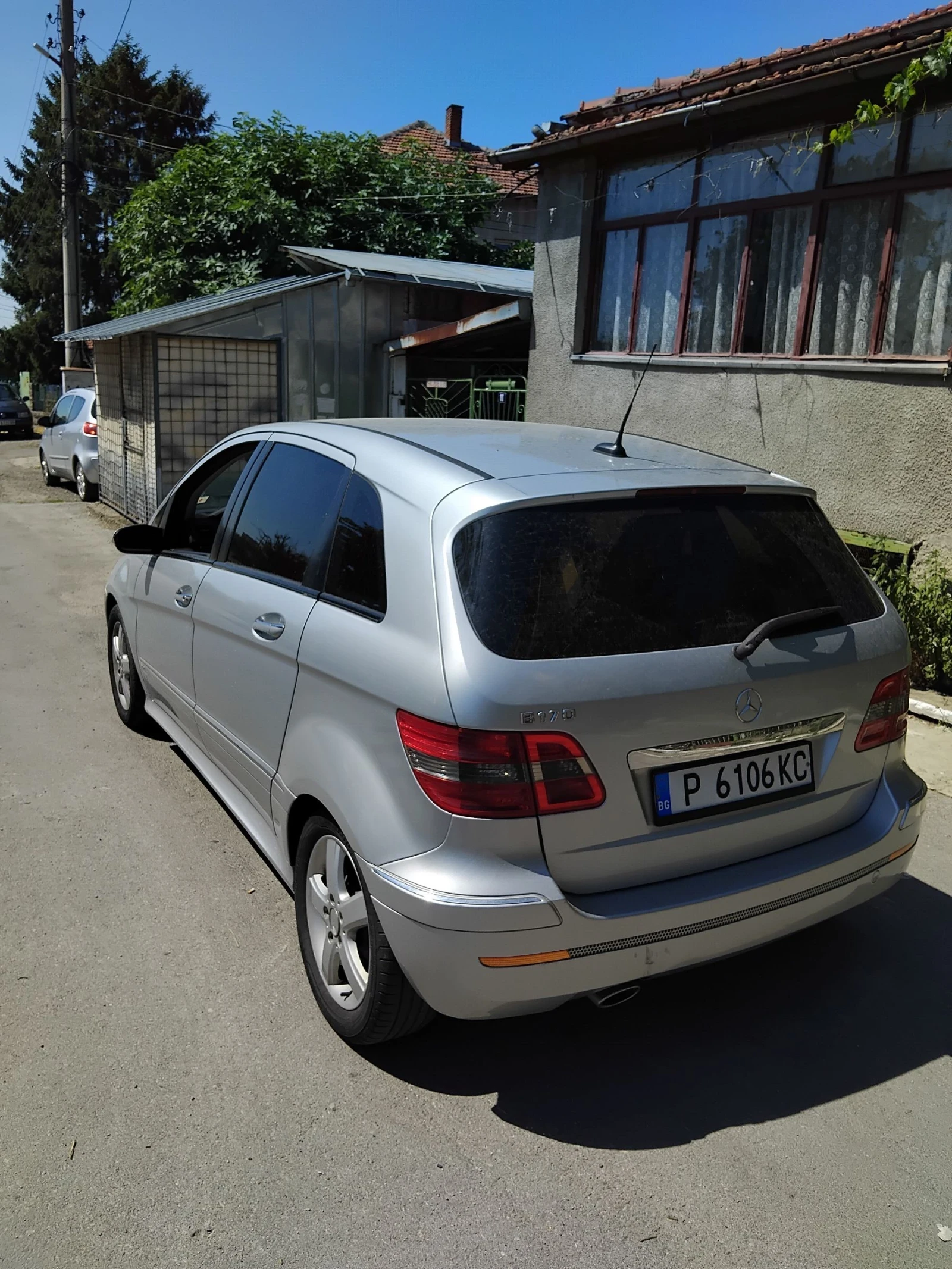 Mercedes-Benz B 170, снимка 5 - Автомобили и джипове - 55111909