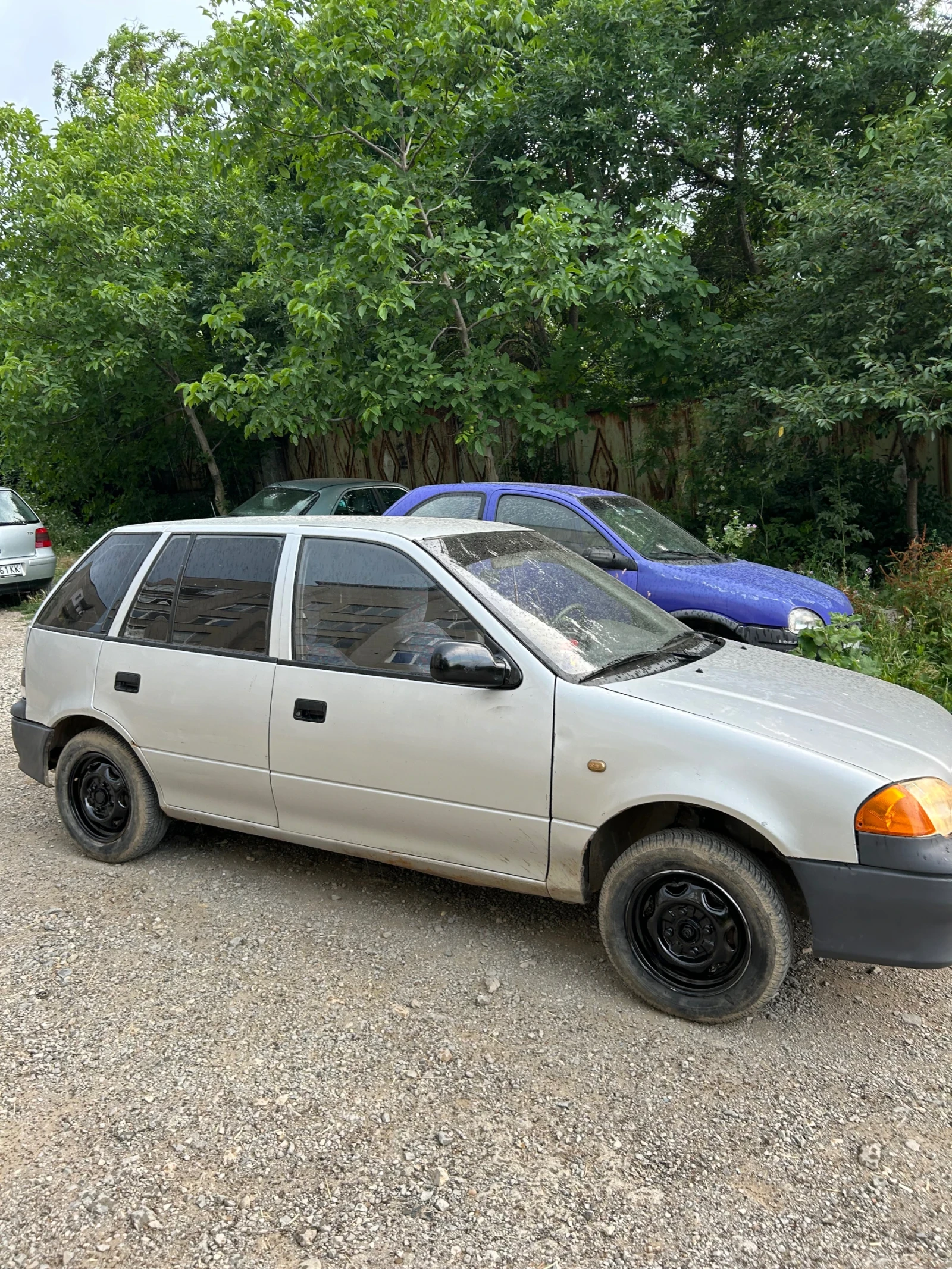 Suzuki Swift 1.0, снимка 3 - Автомобили и джипове - 55152839