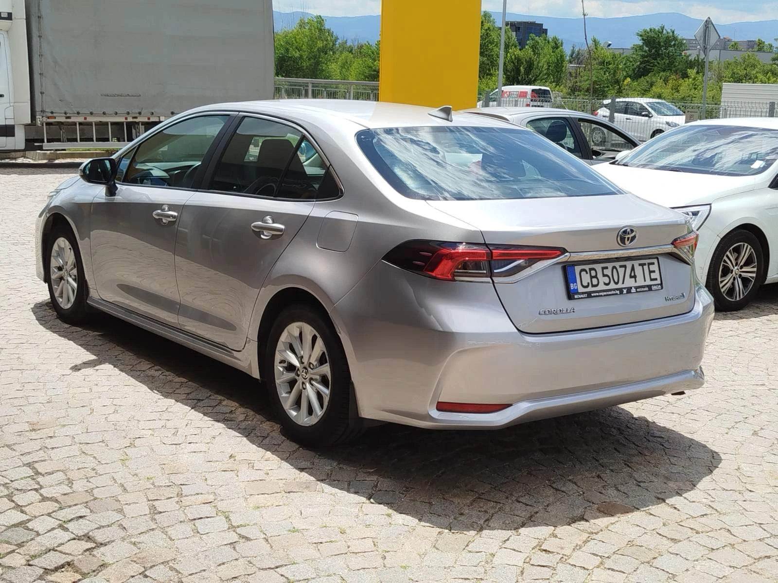 Toyota Corolla 1.8Hybrid/ 122к.с./ E-CVT, снимка 7 - Автомобили и джипове - 55229573