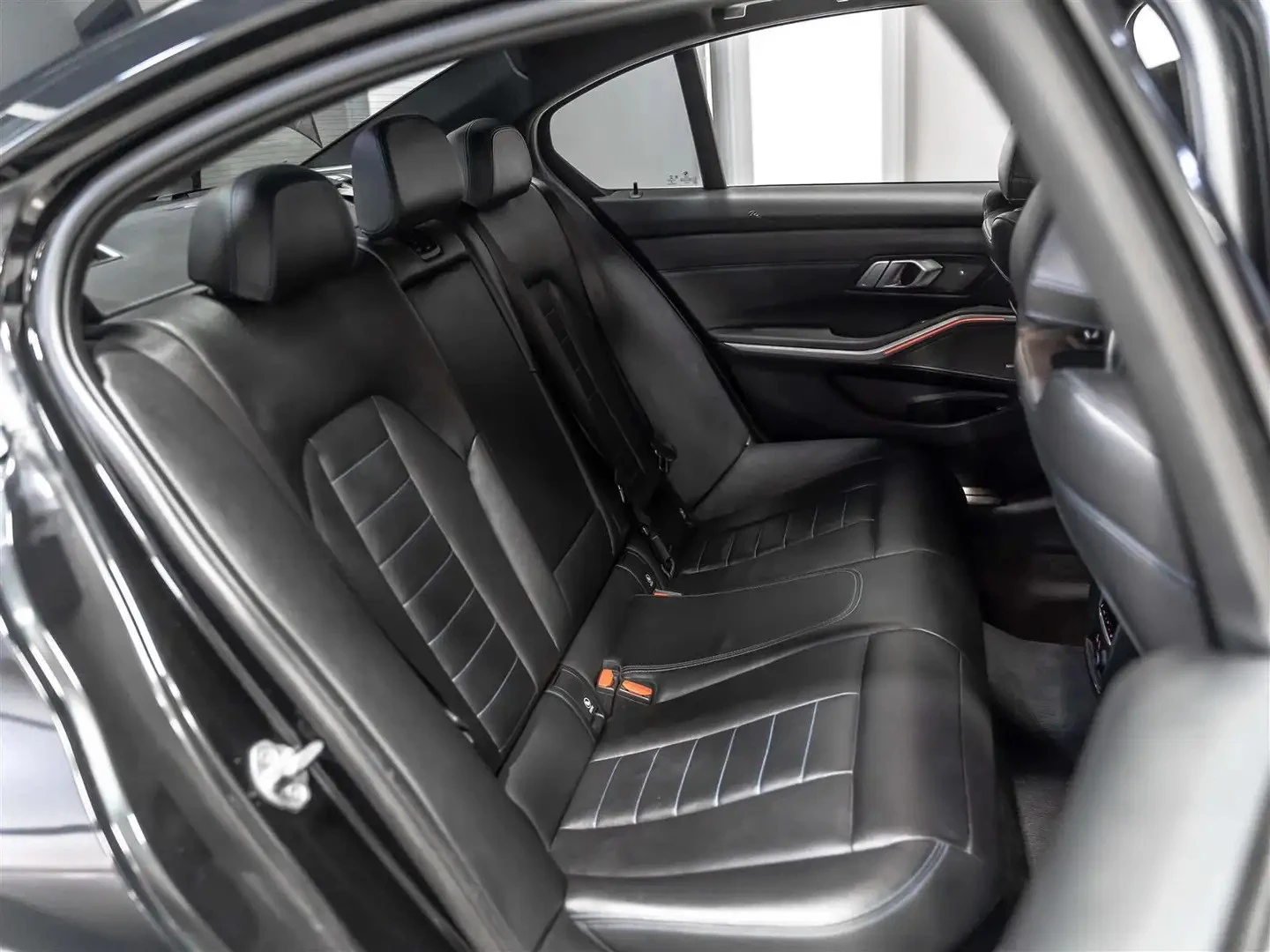 BMW 340 M xDrive ЦЕНА ДО БЪЛГАРИЯ АВТОКРЕДИТ, снимка 17 - Автомобили и джипове - 55554838