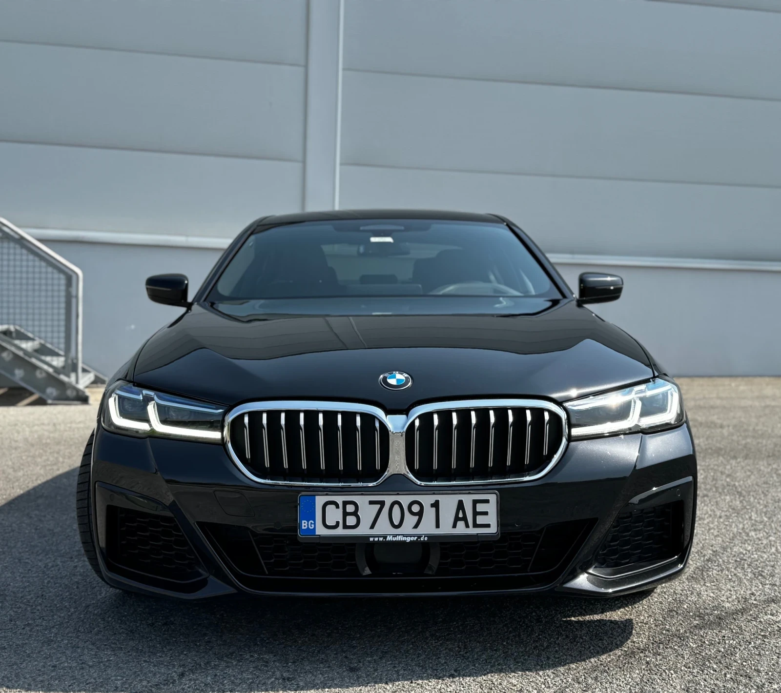 BMW 540 540i xDrive , снимка 2 - Автомобили и джипове - 55930595