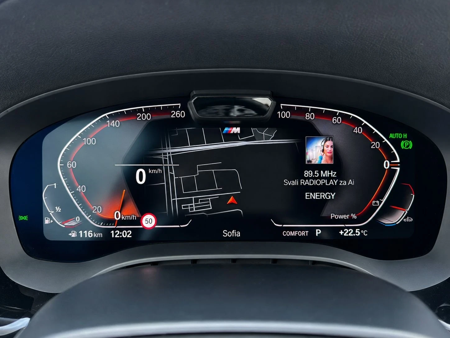 BMW 540 540i xDrive , снимка 12 - Автомобили и джипове - 55930595