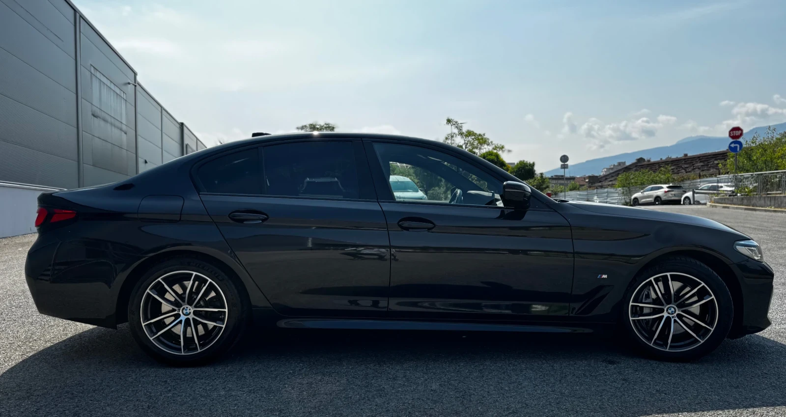 BMW 540 540i xDrive , снимка 4 - Автомобили и джипове - 55930595