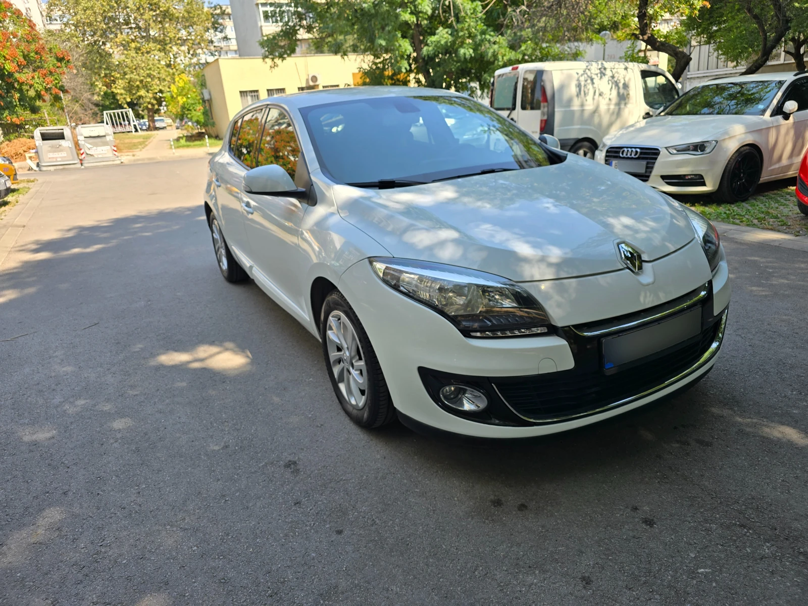 Renault Megane 1.5 dCi 110кс, снимка 3 - Автомобили и джипове - 56057468