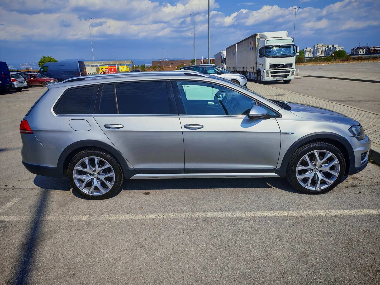 VW Alltrack 2.0 TDI 184 кс., снимка 10 - Автомобили и джипове - 56163444