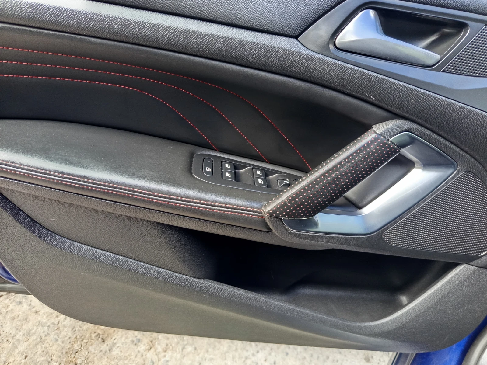 Peugeot 308 GT line , снимка 9 - Автомобили и джипове - 56235758