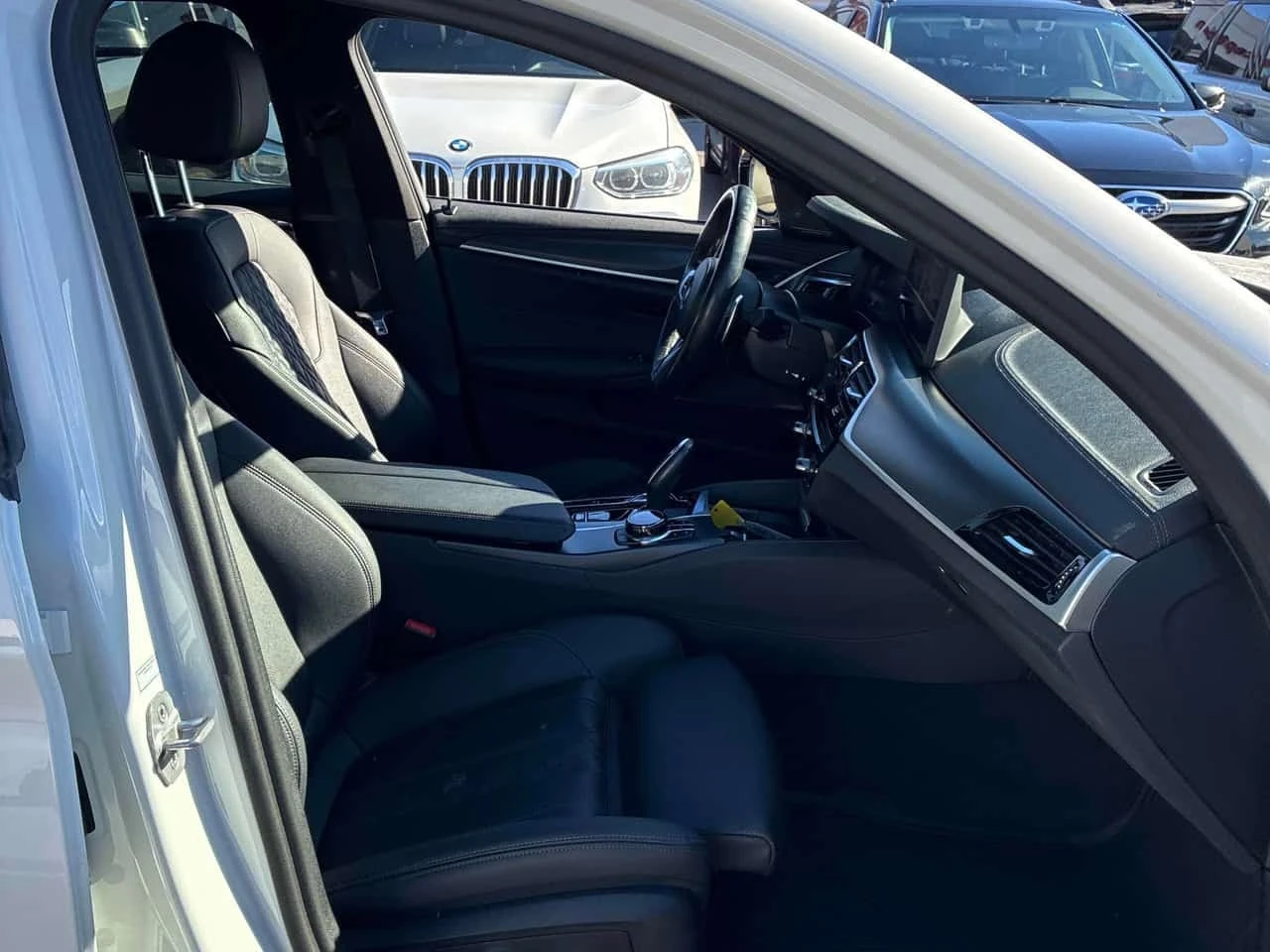BMW 540 * xDrive * CARFAX * ����� �� ����������� | Mobile.bg � ����������� 17