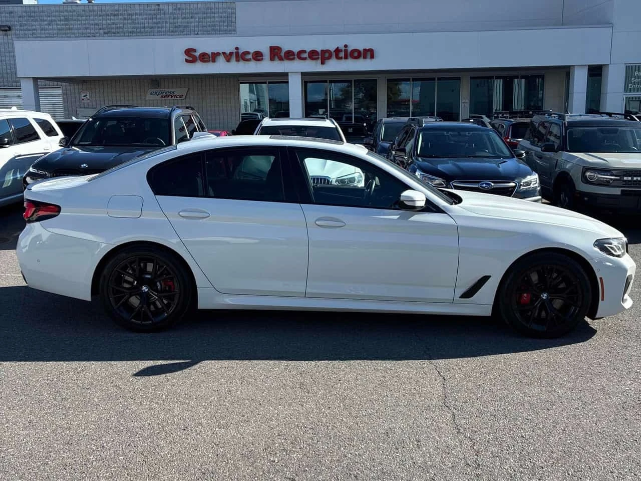 BMW 540 * xDrive * CARFAX * ����� �� ����������� | Mobile.bg � ����������� 3