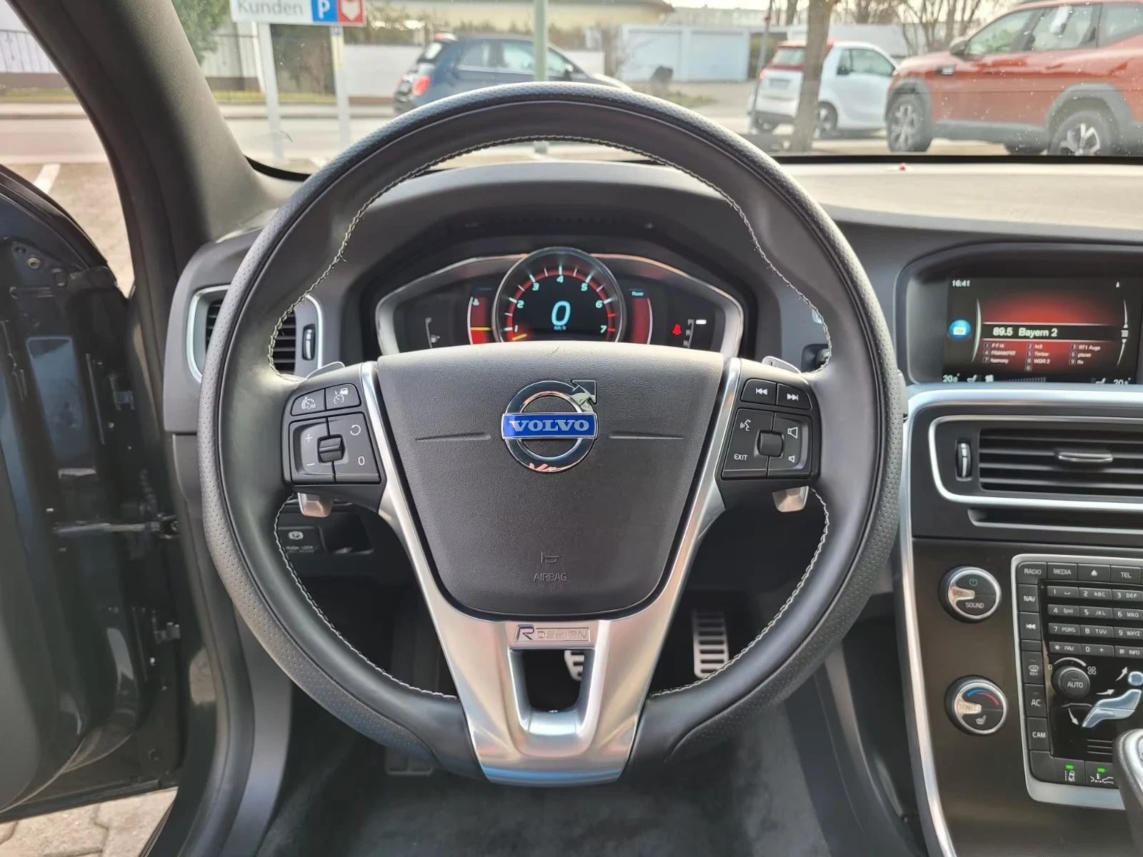 Volvo S60 3.0Т 305hp, снимка 9 - Автомобили и джипове - 56626292