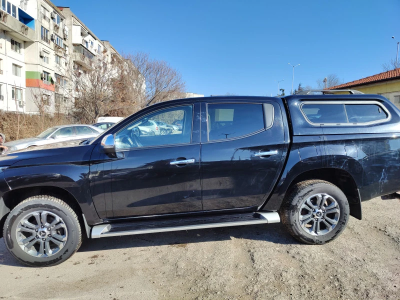 Mitsubishi L200 2.2DID/4X4/AUTOMAT/NAVI/KEYLESS/R-CAMERA/Xардтоп, снимка 3 - Автомобили и джипове - 40850924