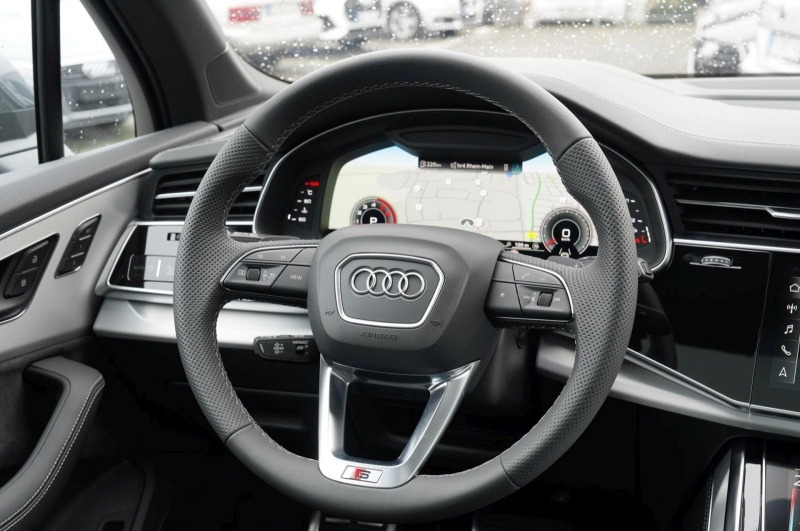 Audi Q7 55 TFSI Quattro = S-line= Black Optic Гаранция, снимка 5 - Автомобили и джипове - 45493151