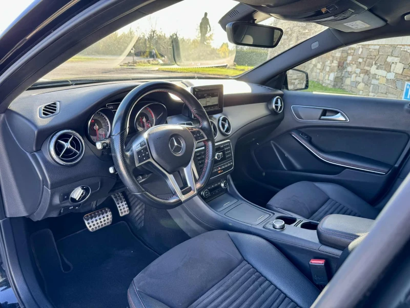 Mercedes-Benz GLA 220 4Matic AMG LINE, снимка 10 - Автомобили и джипове - 52404145