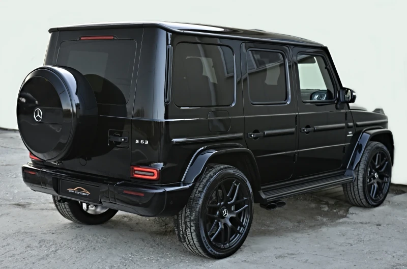 Mercedes-Benz G 63 AMG STRONGER THAN TIME * FACE-2025* CARBON 3D-BURM 360, снимка 4 - Автомобили и джипове - 52887594